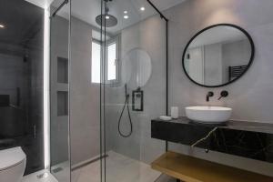 Acropolis Golden Suites by GHH