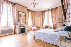 B&B / Chambres d'hotes Chateau Belle Epoque - Chambres d'Hotes & Gites : photos des chambres