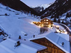 3 hvězdičkový hotel Chalet Alpenrose Bio Wellness Naturhotel Cogolo Itálie