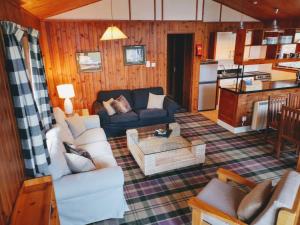 Loch Monzievaird Chalets