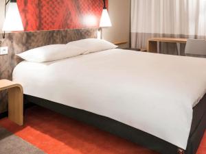 Hotels ibis Bordeaux Centre - Gare Saint-Jean : photos des chambres