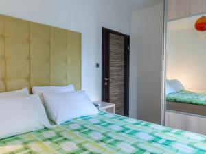 One Bedroom Apartment with Balcony room in Apartments Windrose