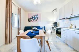 Koukounari Luxury Apartments Aegina Greece