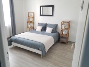 Appartements GITE LE SAINT-AMOUR : photos des chambres