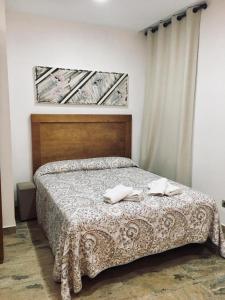 Avenida Reyes Católicos