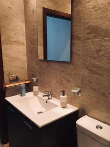 Avenida Reyes Católicos