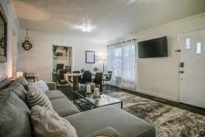 North Bend Downtown Cottage - Snoqualmie Pass