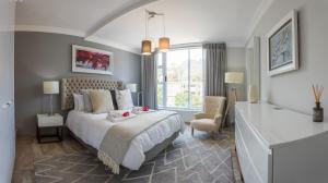 dk villas 2 The Boardwalk (Hout Bay)