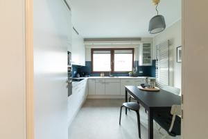 Large & Cosy Apartment for 7 near City Center