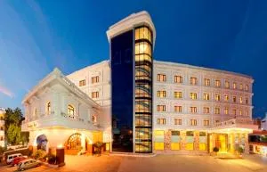 Anandha Inn Convention Centre and Suites - Пудучеррі