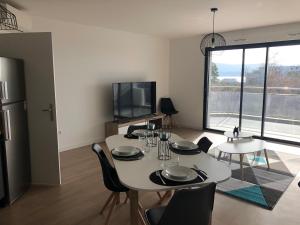 Appartements Bel appartement f3 vue sur le golfe d’ajaccio : photos des chambres