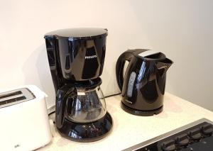 Lucky Lambert Apartment