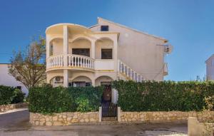 Apartments Paulin Pag