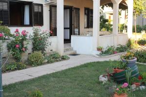 Apartments Paulin Pag