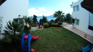 The Sea Horse - Modern Sea View Villa Korinthia Greece