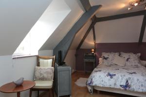 B&B / Chambres d'hotes Restaurant & Chambres d'Hotes L'Eau Vive : photos des chambres