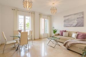 Agua I & seasonal pool by ELE Apartments