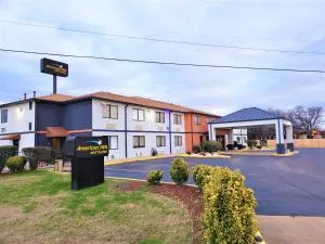 American Inn & Suites West Memphis - 西孟菲斯