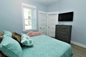 Superior Apartment room in Beacon Quarters by KEES Vacations