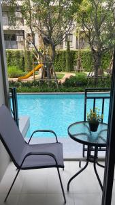 La Casita pool access condo HuaHin