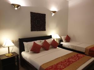 Nooit Gedacht Heritage Hotel (Original Dutch Governors House)