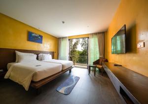 Coriacea Beachfront Boutique Phuket Resort