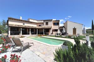 Finca SON RUBI a los pies de Serra Tramuntana