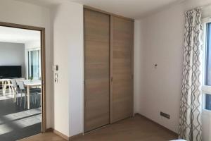 ROC & LAC - Terrasse vue lac, piscine, parking