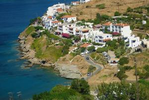 Villa Bonatsa Studios Andros Greece