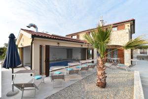 Villa Muskatel -with heated pool 