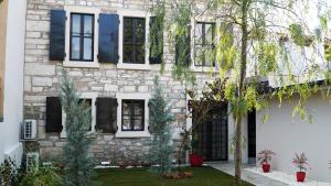 Urla Taş Konak Otel