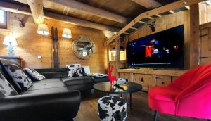 Chalets Cosy Lodge au pied de l'Alpe D'Huez Sport et Detente Jacuzzi Piscine Sauna Bar Billard : photos des chambres