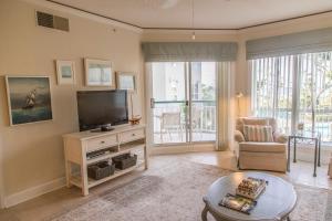 Windsor Court North 4204