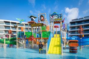 Ocean Coral Spring Resort -Inclusive