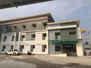 ไนท์ ฟอร์ ยู เรสซิเดนซ์ - Ban Tabaeng