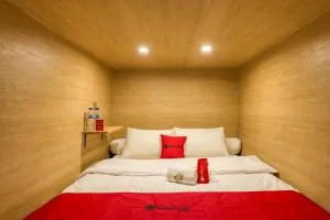 Reddoorz Hostel near Malang Train Station 3 - Bunul