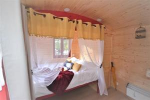 B&B / Chambres d'hotes Le camp du fauconnier : photos des chambres