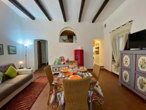 Holidaycasa Martina - Nel cuore del Centro Storico