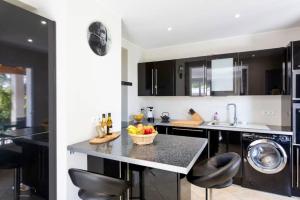 Côte dAzur, Villa New Gold Dream with heated and privat pool, sea view