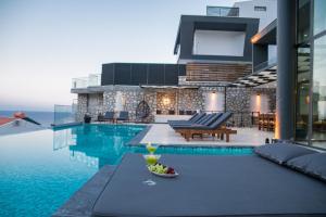 Villa Unlimited 2 Luxury 6 Bedroom Villa