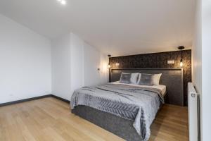 InshiApartments on Hazova str 5