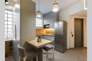 Central and modern flat by the river - Tríkala