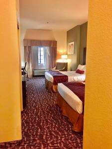 Queen Room with Two Queen Beds - Non-Smoking room in Best Western Plus The Woodlands