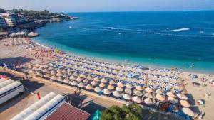 Hotel Sunset hotel & beach Dobra Voda Montenegro