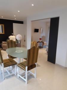 B&B / Chambres d'hotes Les Suites de Veronique, chez Veronique Olive : photos des chambres
