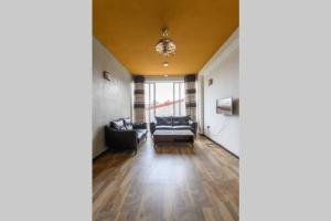 Amaze Residence luxury 2 bedroom apartment 6