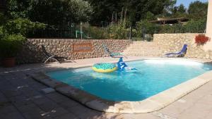 Maisons de vacances Appartement Climatise T3 Piscine et Parking : photos des chambres