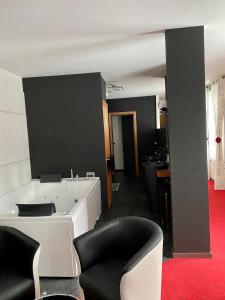 Hotels Salon Boyer : photos des chambres