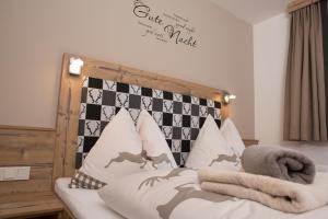 Three-Bedroom Apartment room in Bio-Bauernhof Reiterhof