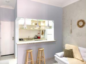 Conforto em Copacabana- 100m da praia - BR1033